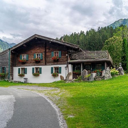Rustic Farmhouse With Sauna In Bramberg Neukirchen am Großvenediger Esterno foto
